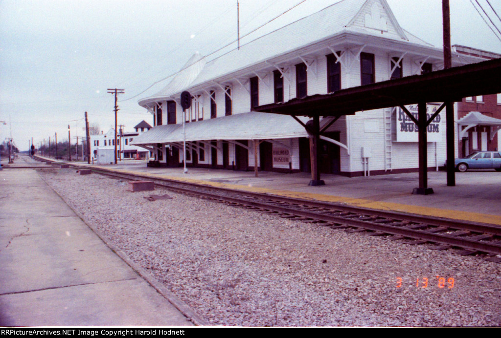 The passeneger station and hotel across the street